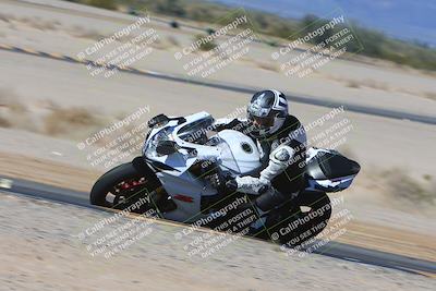 media/Feb-04-2024-SoCal Trackdays (Sun) [[91d6515b1d]]/7-Turn 9 Inside (1140am)/